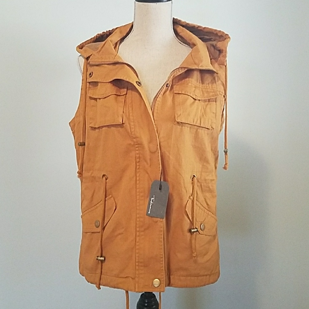 Newwith tags - mustard color vest.